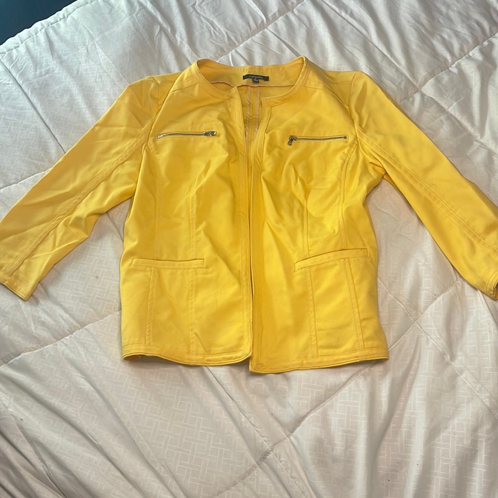 Yellow business overcoat
